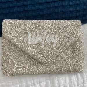 Wifey clutch